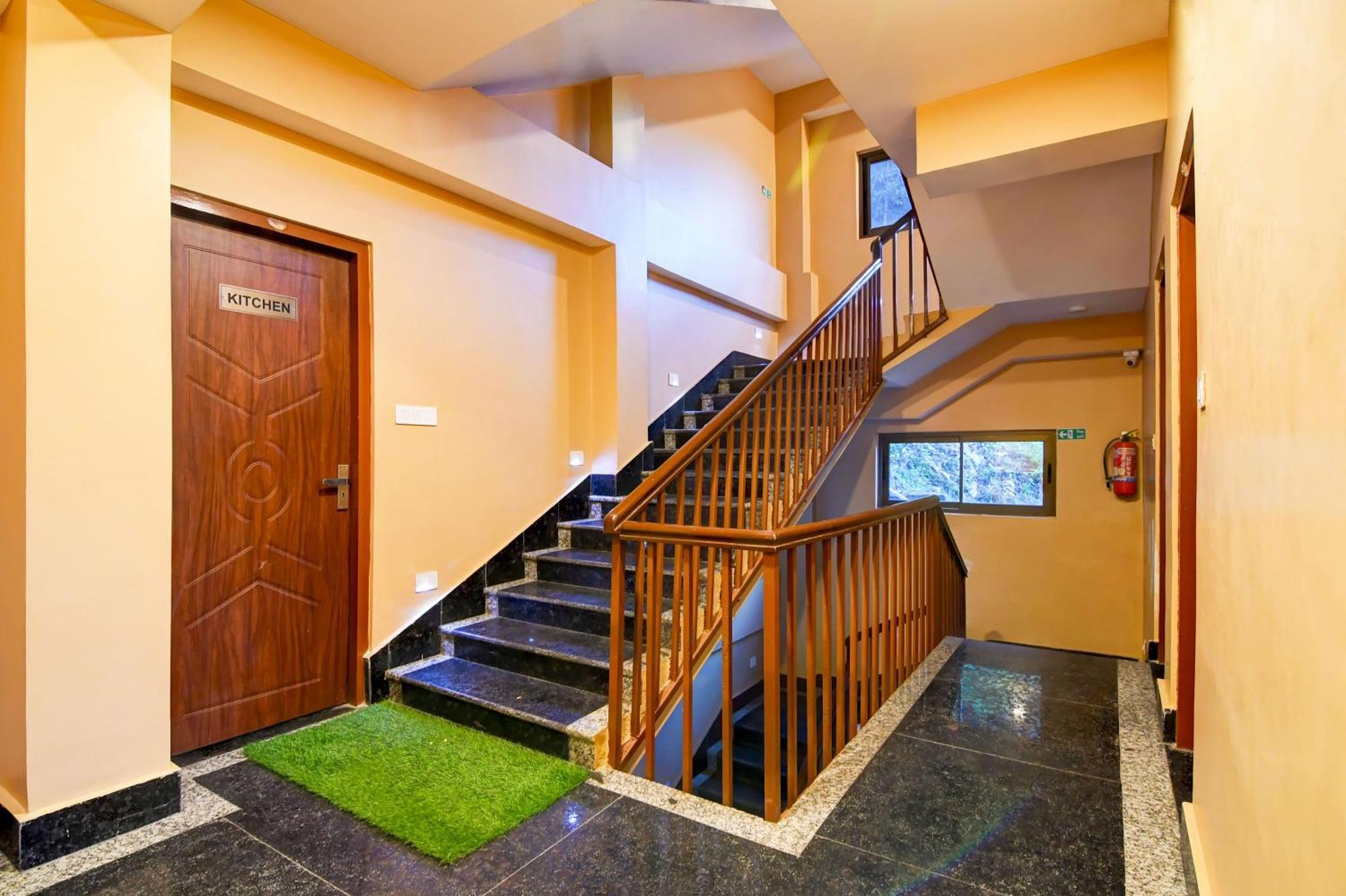 Super Townhouse Downtown Gangtok Hotel Ngoại thất bức ảnh
