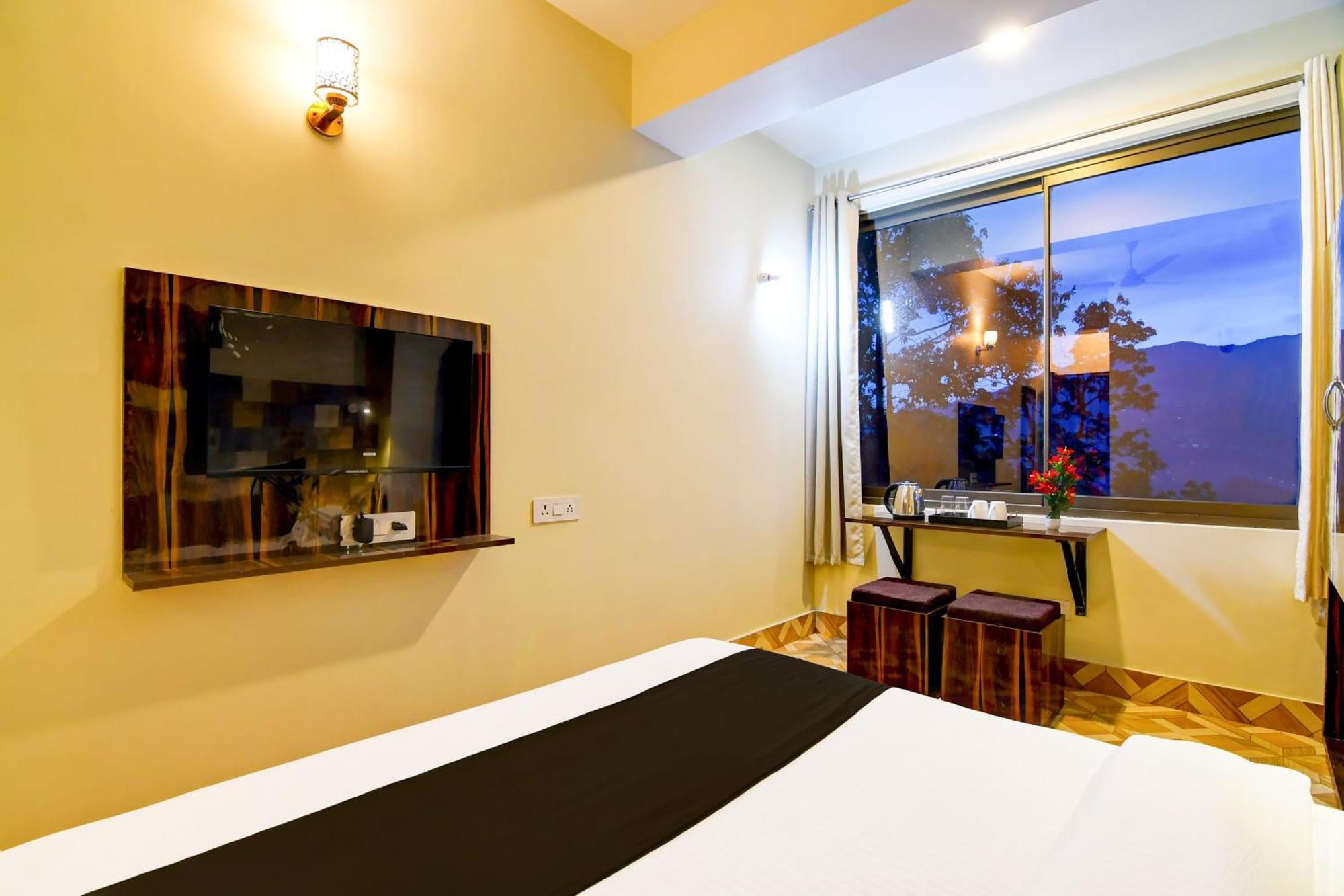 Super Townhouse Downtown Gangtok Hotel Ngoại thất bức ảnh