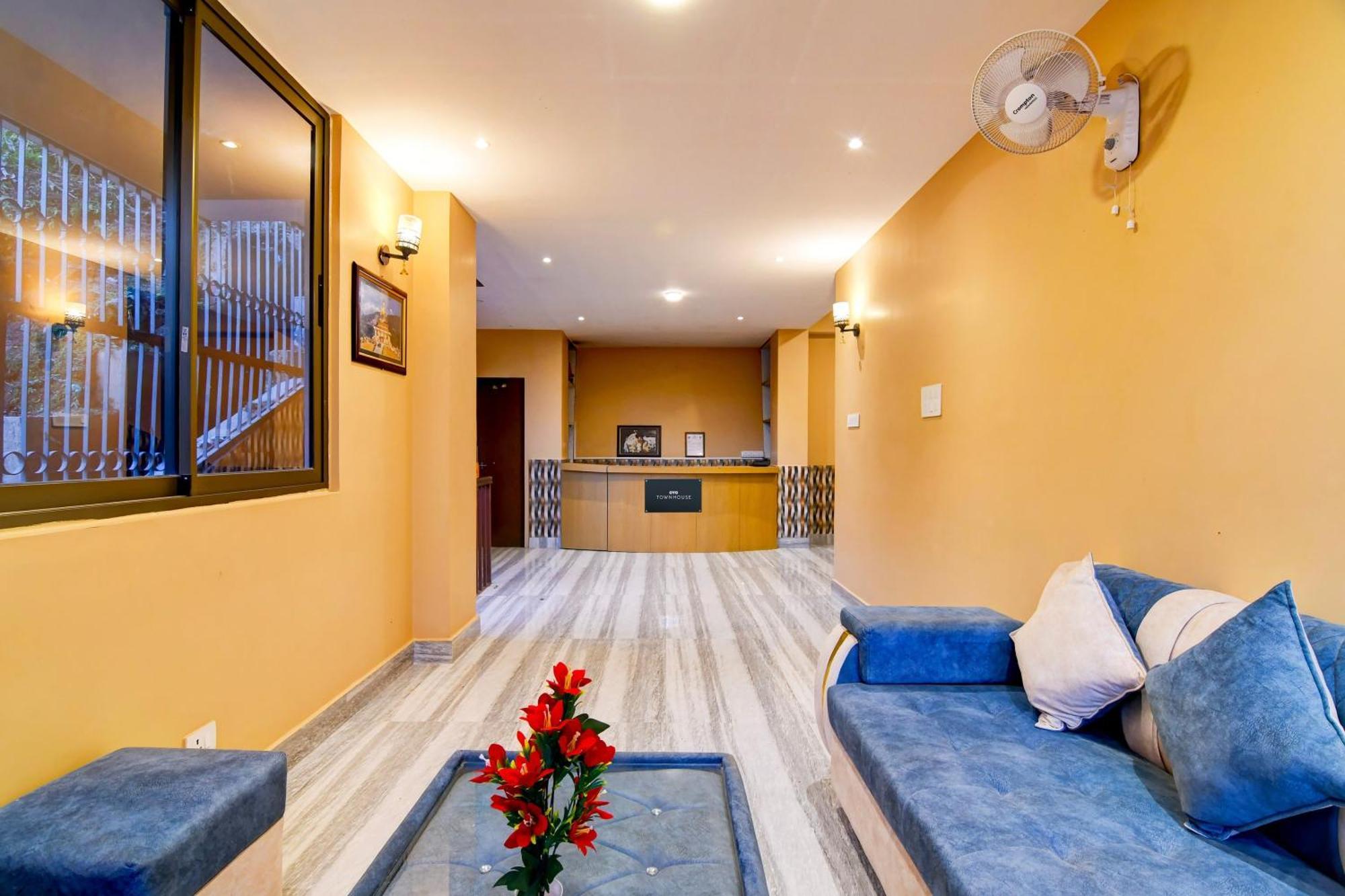 Super Townhouse Downtown Gangtok Hotel Ngoại thất bức ảnh
