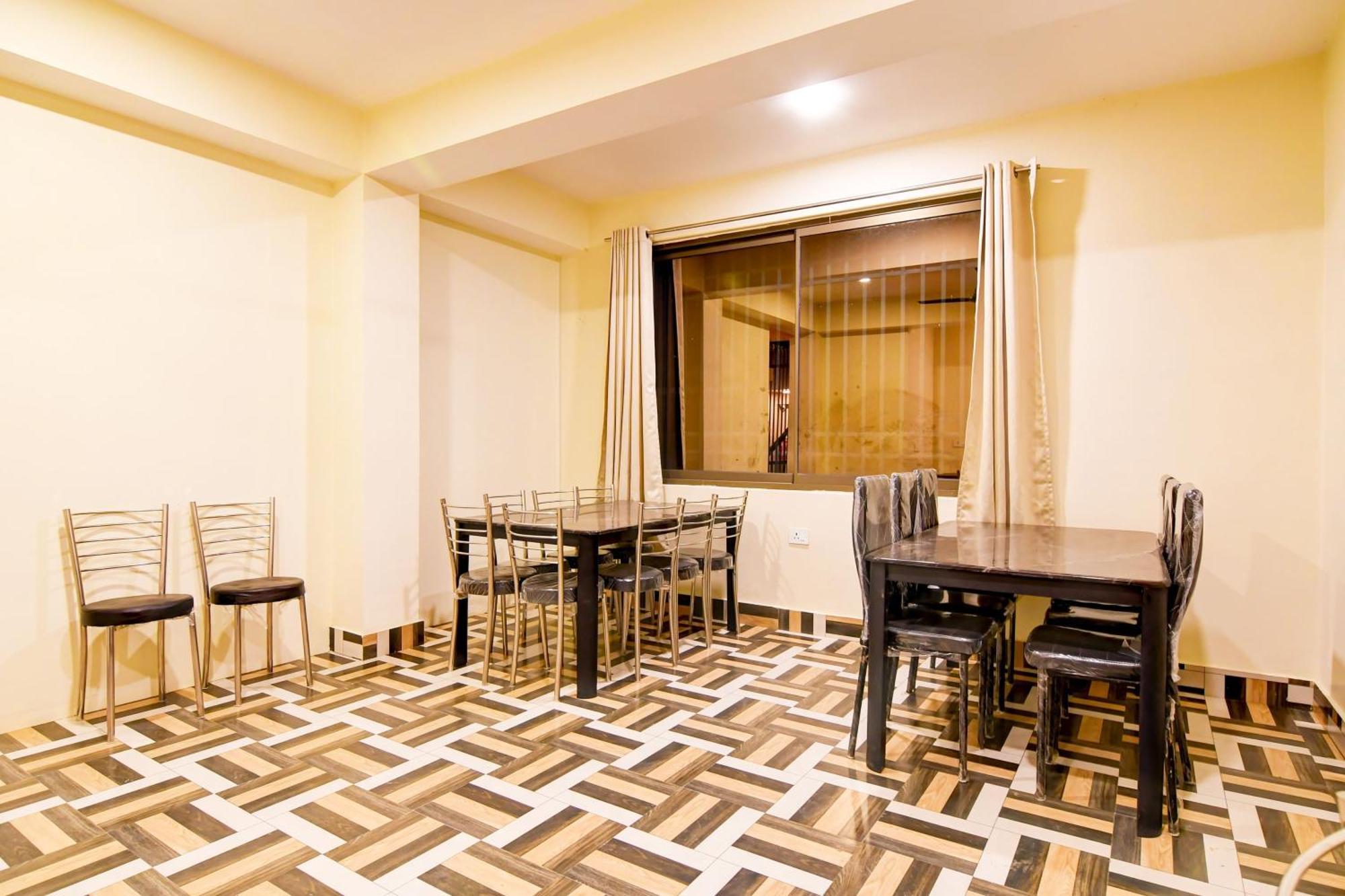 Super Townhouse Downtown Gangtok Hotel Ngoại thất bức ảnh